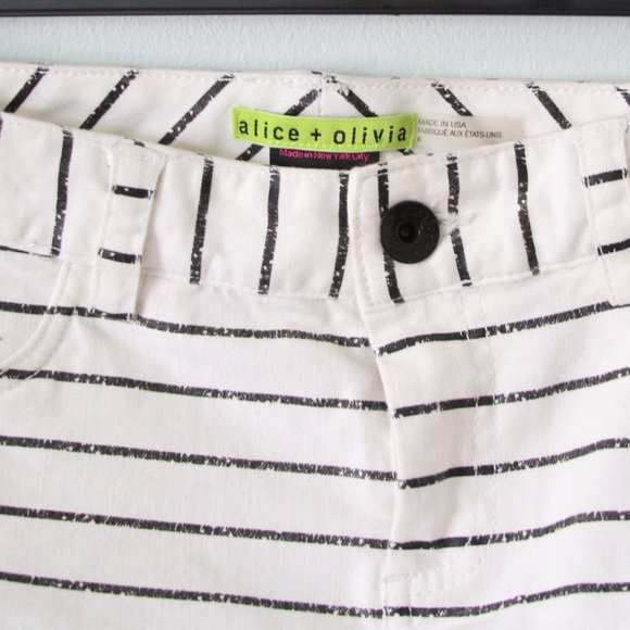 Alice and Olivia Denim Mini Skirt - Picture 2 of 8